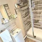 The Beaches - En-suite 4* Redcar