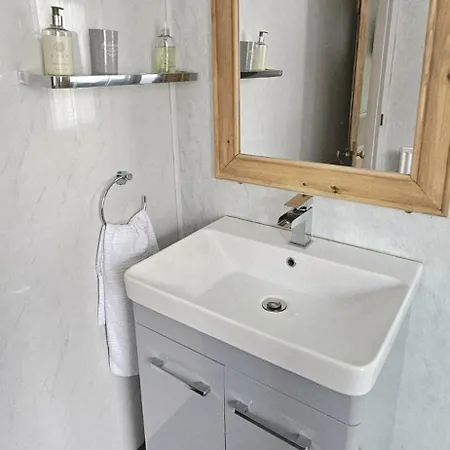 The Beaches - En-suite Guest house 4*