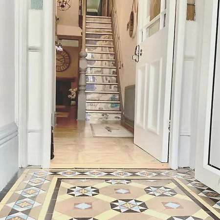 Guest house The Beaches - En-suite 4*