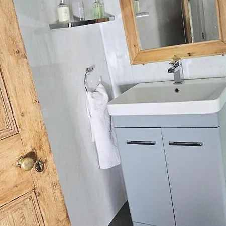 The Beaches - En-suite