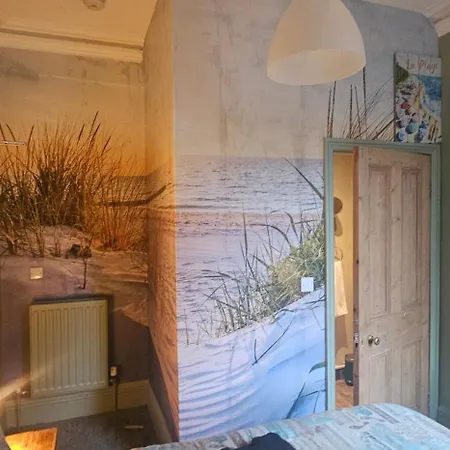 The Beaches - En-suite